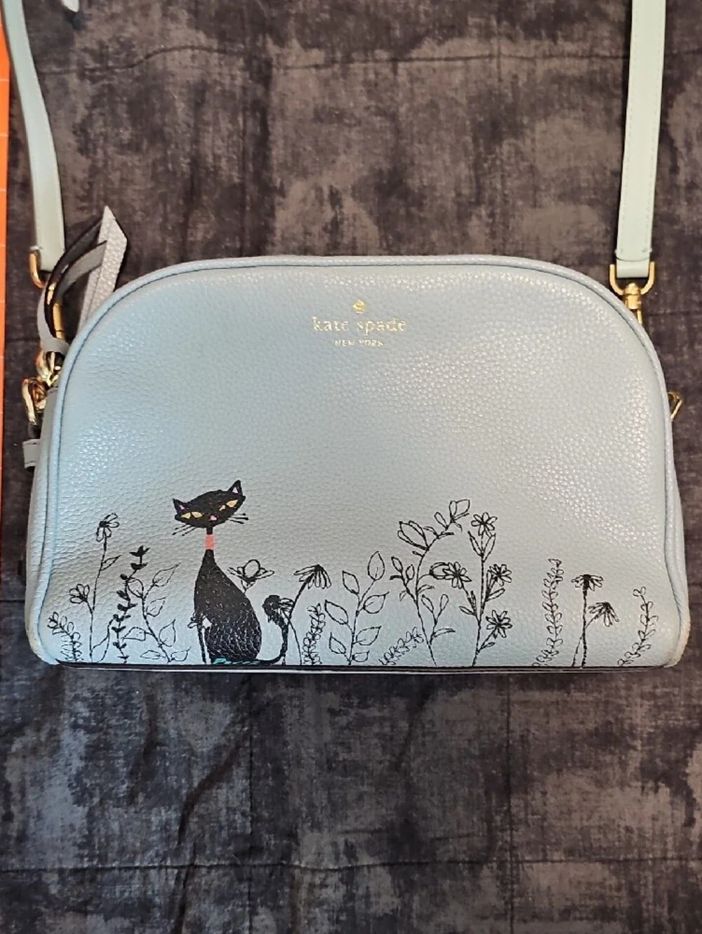 kate spade light blue cat-print pebble leather crossbody - Picture 7 of 10